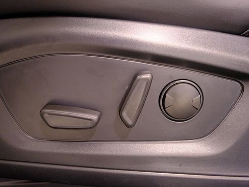 New 2026 Ford Explorer Tremor w/ Tremor Convenience Package image 36