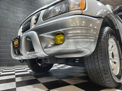 Used 2002 Isuzu Rodeo Sport RWD image 17