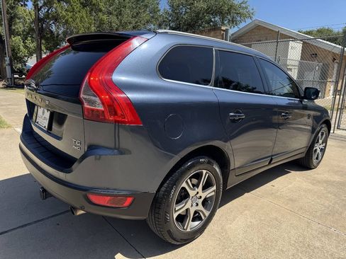 Used 2012 Volvo XC60 T6 AWD/4WD image 10