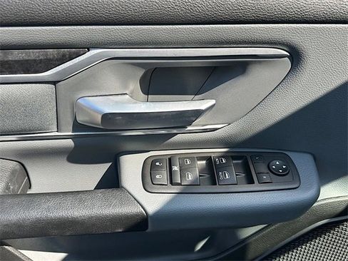 Used 2023 RAM 1500 Big Horn image 13