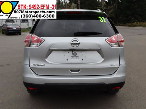 Used 2016 Nissan Rogue S w/ Appearance Package AWD/4WD image 7