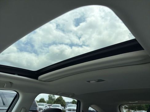 Used 2016 Honda CR-V EX-L image 6