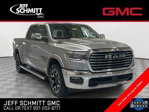 Used 2025 RAM 1500 Laramie AWD/4WD image 1
