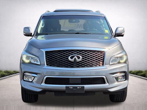 Used 2017 INFINITI QX80 4WD w/ All Season Package image 3