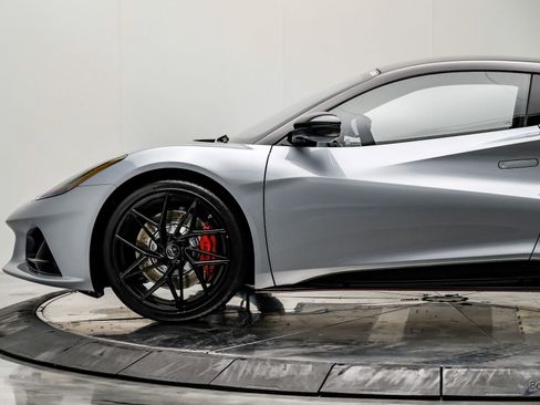 New 2026 Lotus Emira SE RWD image 10