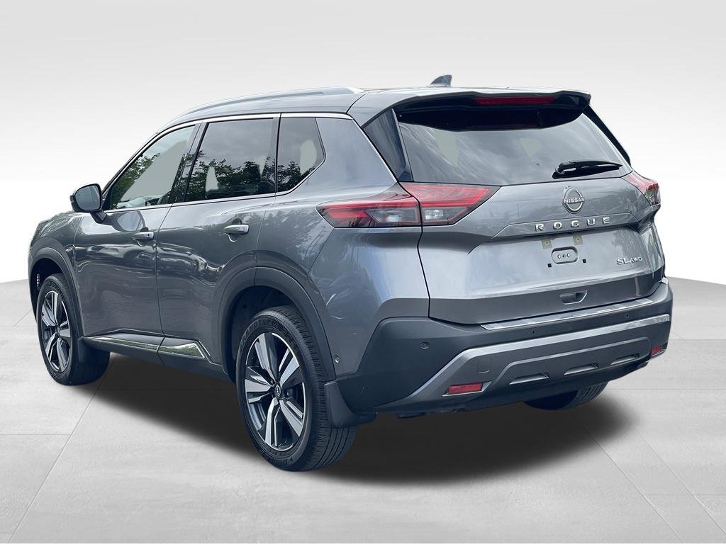 Certified 2023 Nissan Rogue SL w/ SL Premium Package AWD/4WD image 5