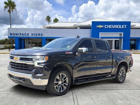Used 2024 Chevrolet Silverado 1500 LT w/ All Star Edition Plus AWD/4WD image 2