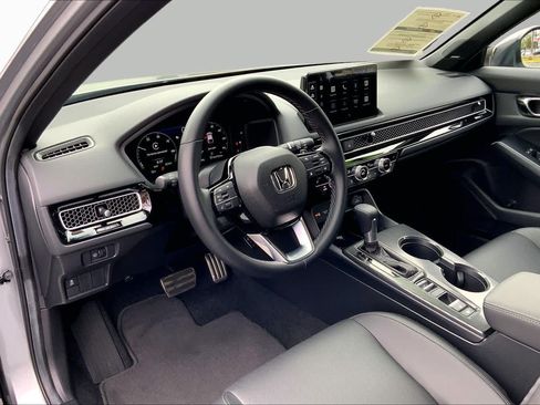 Used 2025 Honda Civic Sport Touring image 17