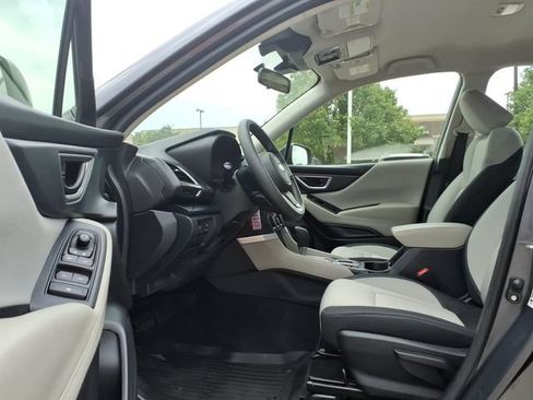 Used 2022 Subaru Forester AWD/4WD image 13