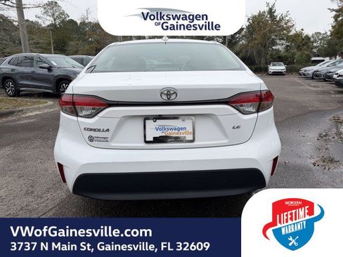 Used 2024 Toyota Corolla LE image 5