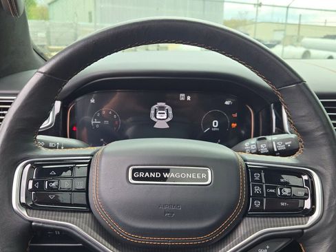Used 2023 Jeep Grand Wagoneer Series III w/ Rear Seat Video Group 1 AWD/4WD image 36