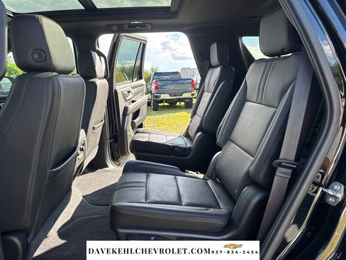 Used 2021 Chevrolet Tahoe RST w/ Luxury Package AWD/4WD image 26