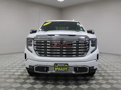 Used 2023 GMC Sierra 1500 Denali w/ Denali Reserve Package AWD/4WD image 7