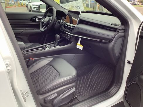 New 2026 Jeep Compass Latitude w/ Quick Order Package 29K image 35