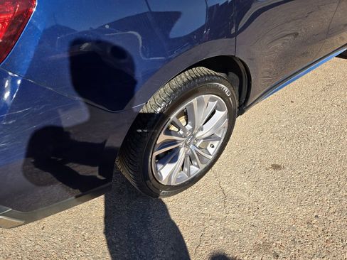 Used 2017 Acura MDX SH-AWD w/ Technology Package image 10