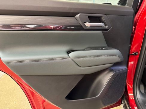 New 2026 GMC Terrain AT4 w/ Technology Package II AWD/4WD image 16