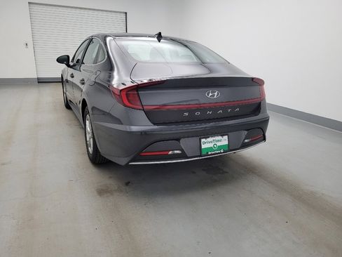 Used 2022 Hyundai Sonata SE w/ Cargo Package image 6