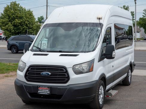 Used 2017 Ford Transit 350 XL RWD image 5