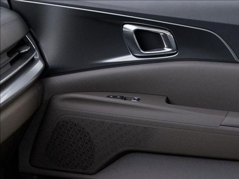 New 2026 Kia Carnival image 25