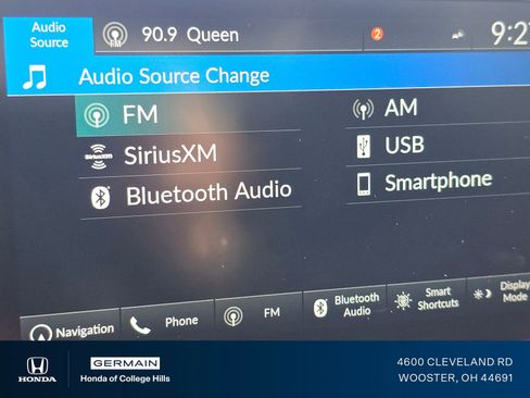 Certified 2025 Honda Pilot Touring image 9