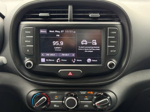 Used 2022 Kia Soul LX w/ Technology Package FWD image 19