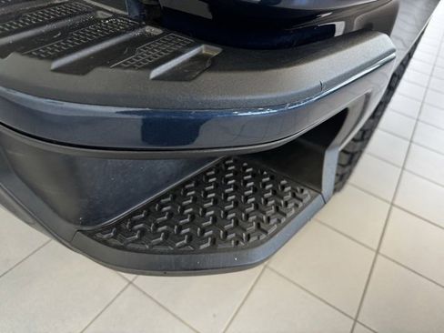 Certified 2022 Chevrolet Silverado 1500 RST image 36