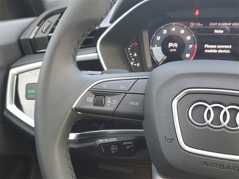 New 2025 Audi Q3 2.0T Premium image 7