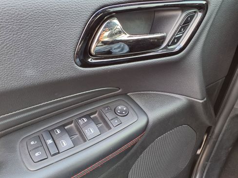 Used 2025 Dodge Durango GT image 23