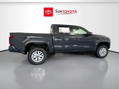 New 2025 Toyota Tacoma SR5