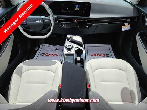 New 2025 Kia EV6 Wind image 8