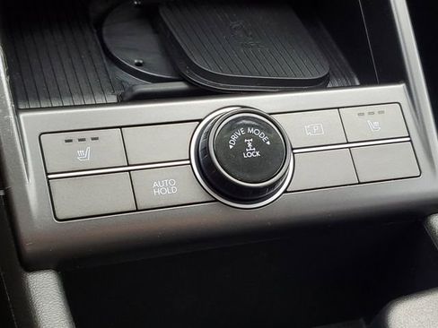 Used 2025 Hyundai Kona SEL image 31