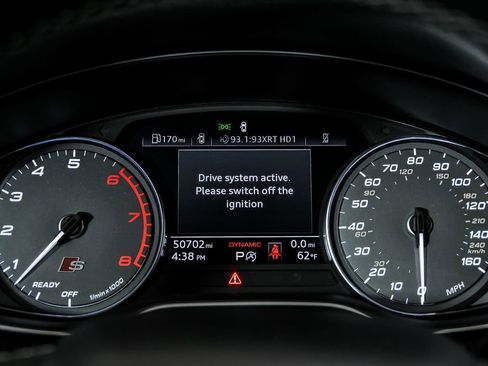 Used 2022 Audi SQ5 Premium image 18