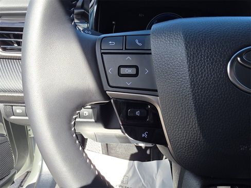 Certified 2025 Toyota Camry SE w/ Multimedia Upgrade Package image 29