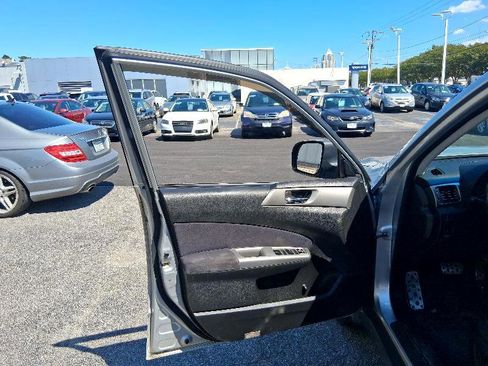 Used 2010 Subaru Forester 2.5XT Limited image 14