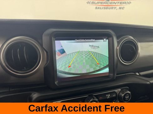 Used 2021 Jeep Wrangler Sport image 3