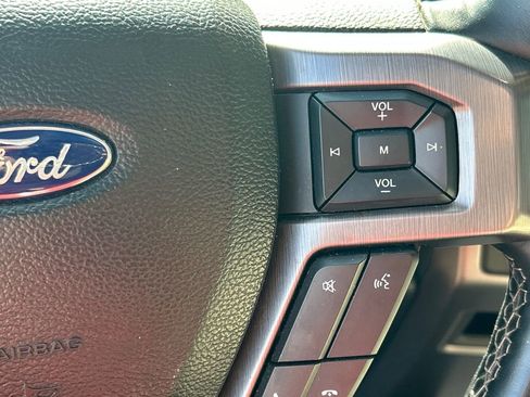 Used 2021 Ford Expedition Max Platinum AWD/4WD image 32