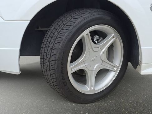 Used 1999 Ford Mustang GT RWD image 31