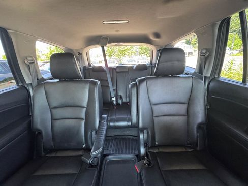Used 2019 Honda Pilot Touring image 14