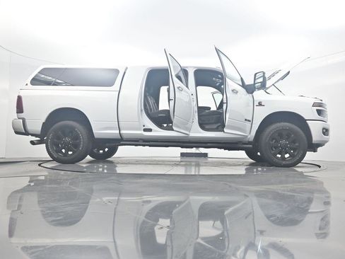Used 2026 RAM 3500 Laramie w/ Night Edition AWD/4WD image 36