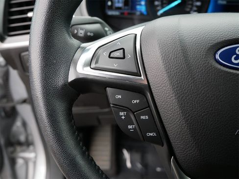 Certified 2023 Ford Edge SEL image 18