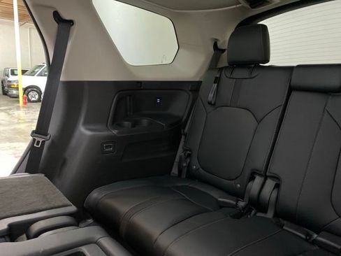 Used 2025 Honda Pilot EX-L image 77