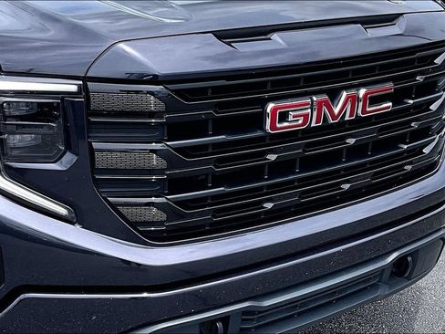 Used 2024 GMC Sierra 1500 Elevation AWD/4WD image 33