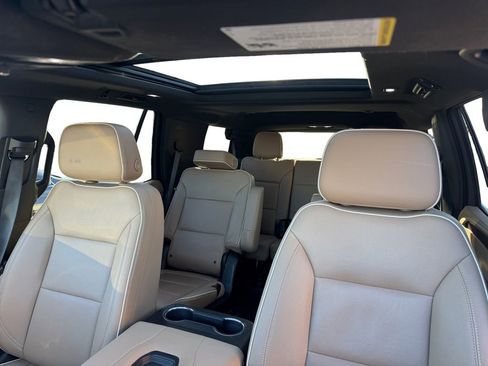 Used 2023 Chevrolet Tahoe Premier image 17