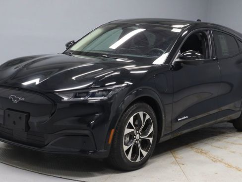 Certified 2023 Ford Mustang Mach-E Premium image 8