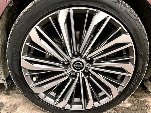 Used 2023 Nissan Altima 2.5 SL image 8