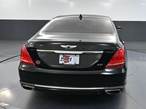 Used 2017 Genesis G90 3.3T Premium image 6