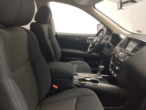 Used 2017 Nissan Pathfinder S FWD image 21