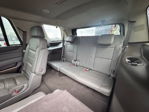 Used 2020 GMC Yukon Denali w/ Open Road Package image 12