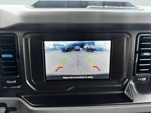 Used 2023 Ford Bronco Black Diamond image 28