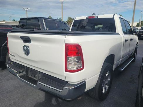 Used 2023 RAM 1500 Big Horn image 4